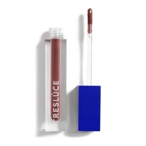 Treslúce Beauty Liquid Lip Tint In Shade Daring